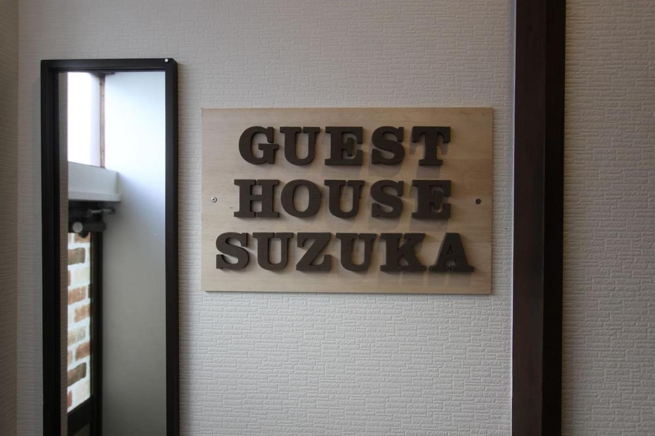 清潔#快適#広々なんば駅徒歩8分#9名宿泊可#Wi-Fiswitch#大画面tv Osaka Luaran gambar